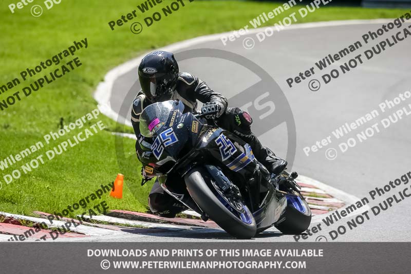 cadwell no limits trackday;cadwell park;cadwell park photographs;cadwell trackday photographs;enduro digital images;event digital images;eventdigitalimages;no limits trackdays;peter wileman photography;racing digital images;trackday digital images;trackday photos